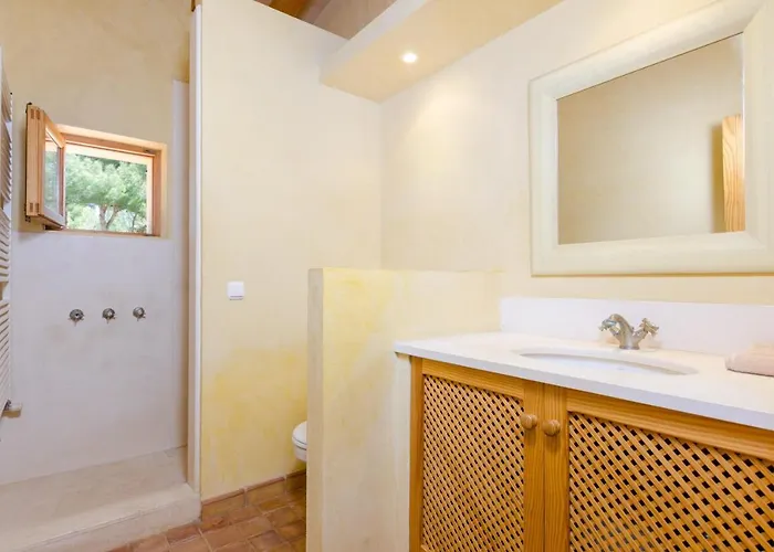 Yourhouse Son Jaumell 6 *